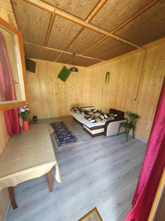 Pensiunea Novac Дурау Экстерьер фото